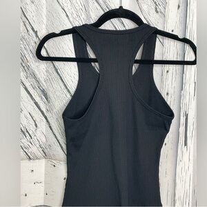 Elegant Black Ribbed Tank Top for Women